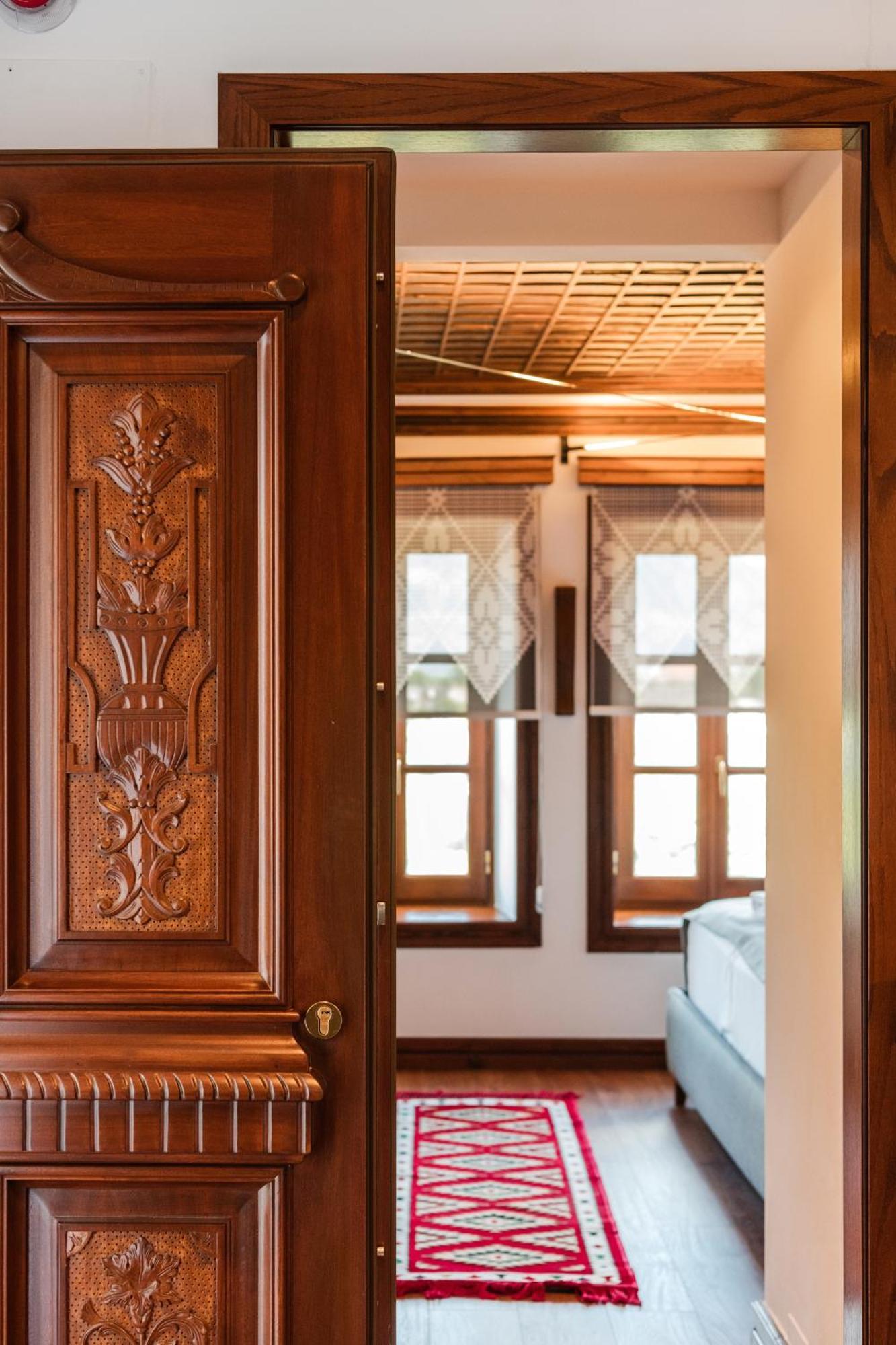 Dam Stone Boutique Hotel Gjirokastër المظهر الخارجي الصورة
